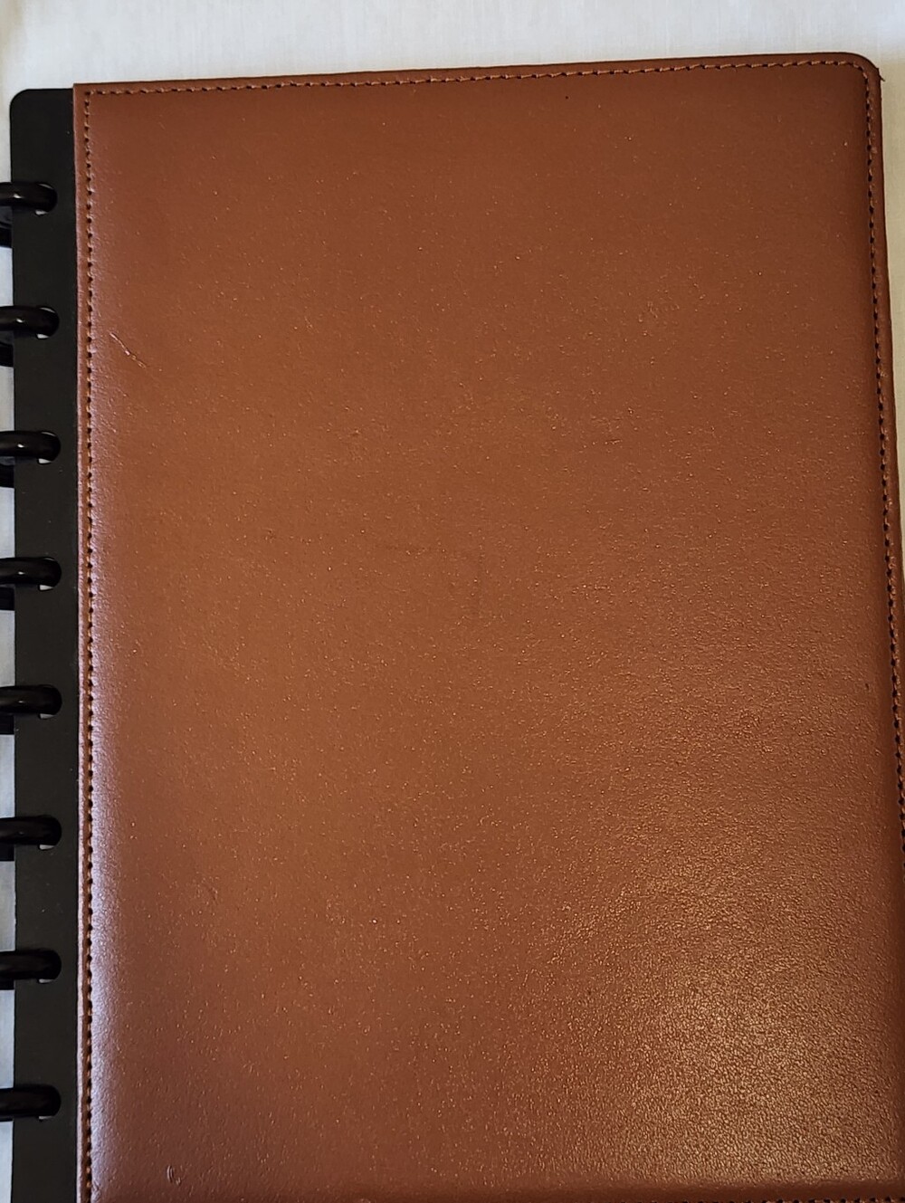 Staples Brown Faux Leather-Look Disc-Bound Customizible Notebook 8.5×11 Minimal